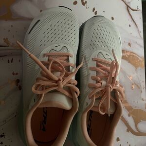 Altra Women's Sneakers in Mint Green and Peach